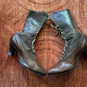 Victorian Bootie -historical, decorative only